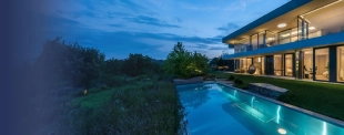 Luxury stainless steel pools